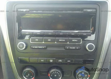 2015 Volkswagen Passat 1.8T S из США, поврежденный, VIN 1VWAT7A36FC048605